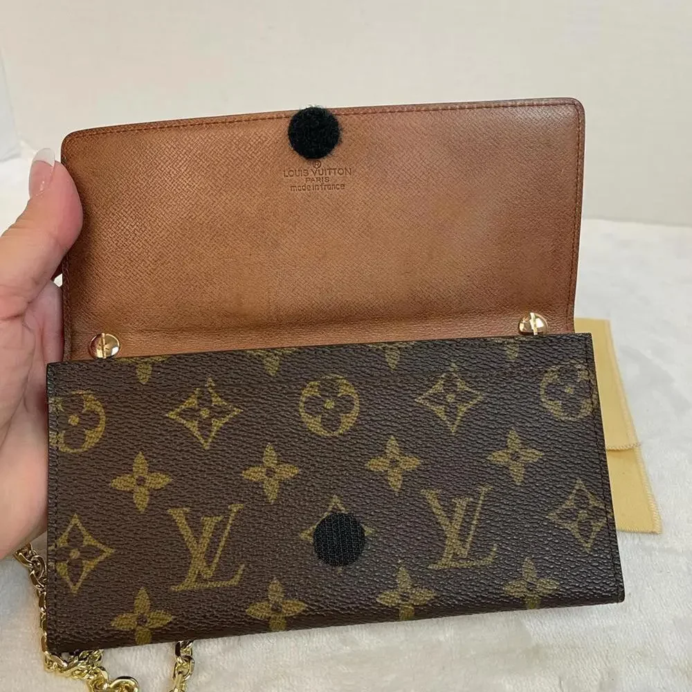 LOUIS VUITTON MONOGRAM FLAP WALLET - Picture 8 of 10